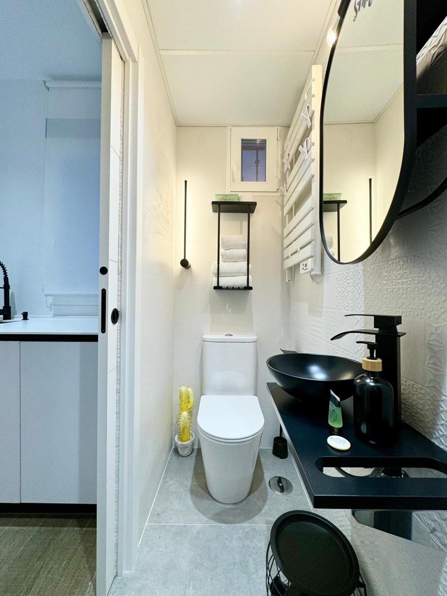 Luxury Flat City Center Full Equipe Non Touristic Madrid Eksteriør billede