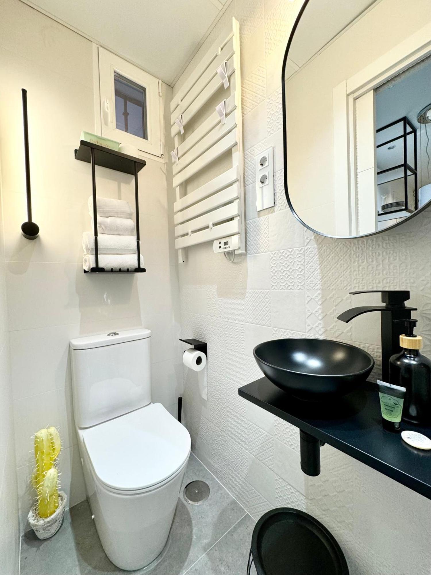 Luxury Flat City Center Full Equipe Non Touristic Madrid Eksteriør billede