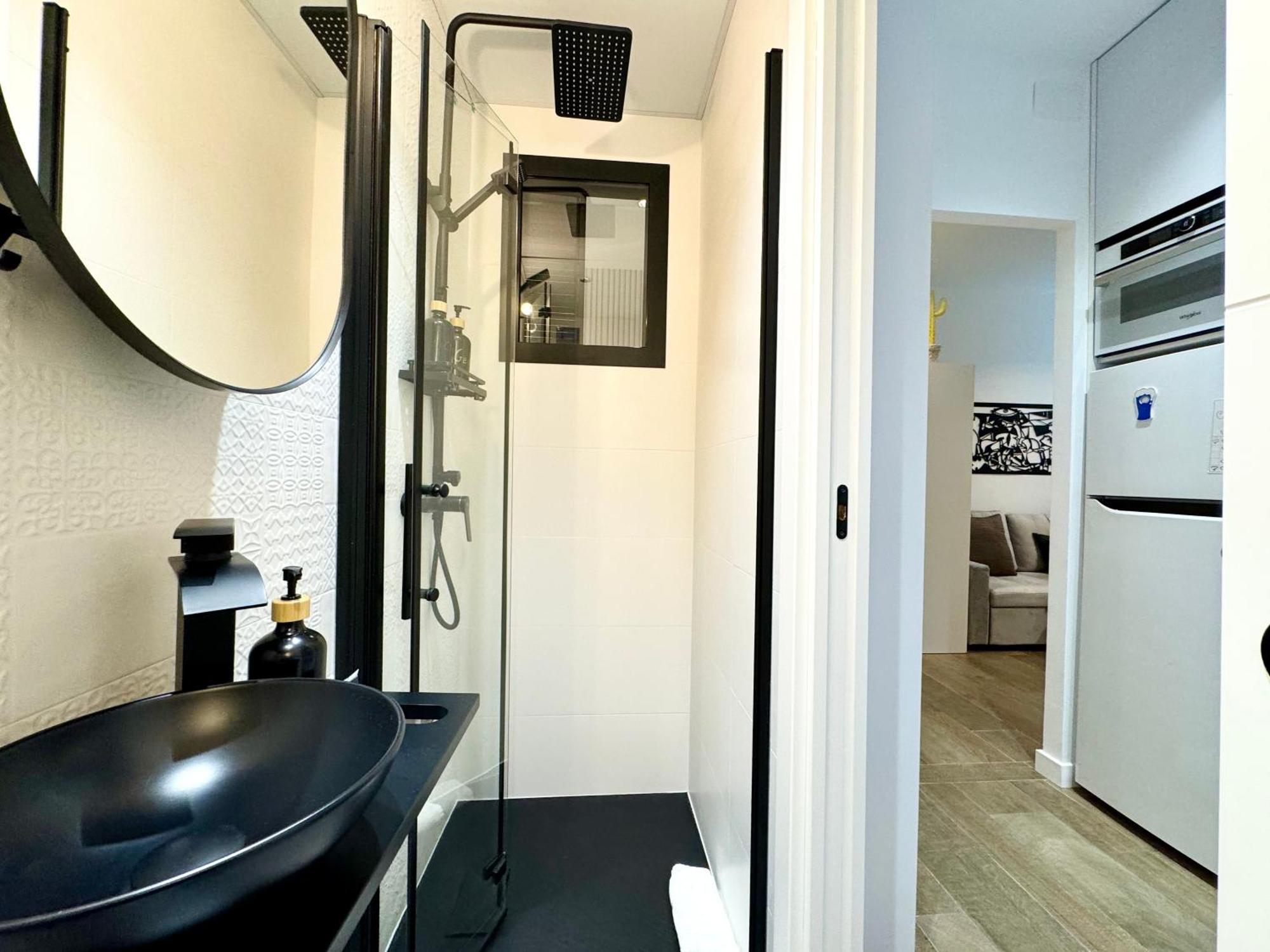 Luxury Flat City Center Full Equipe Non Touristic Madrid Eksteriør billede